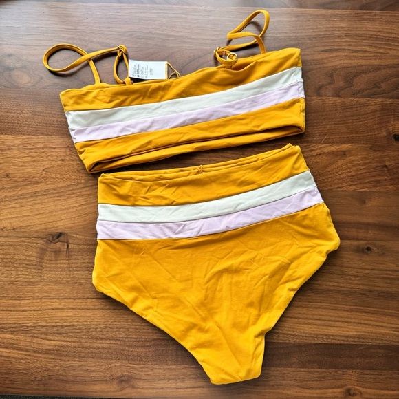 LSPACE Rebel Stripe Bikini set - Picture 9 of 12